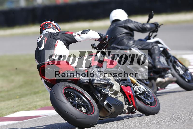 Archiv-2025/49 26.08.2025 Cornu Master School ADR/gruen-vert/58